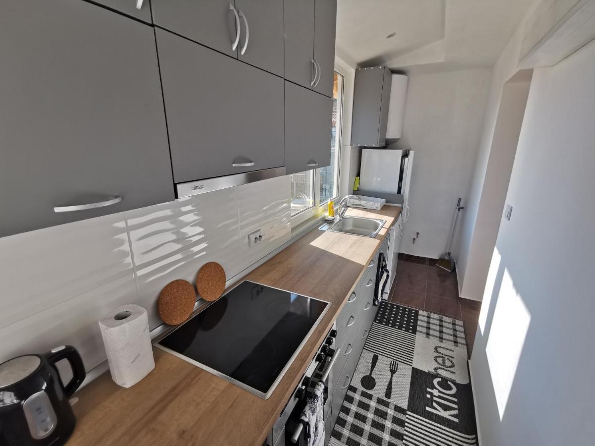 4Th Floor Apartment Burgas Luaran gambar